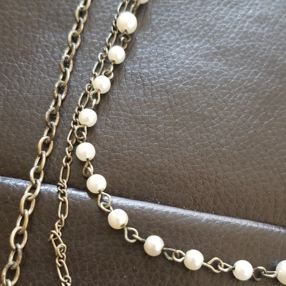 Necklace - Picture 2 of 3